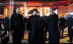 الصدر يعلن إغلاق مضيف آل الصدر في الحنانة والإبقاء عليه مفتوحاً بكربلاء إلى يوم الأربعين.